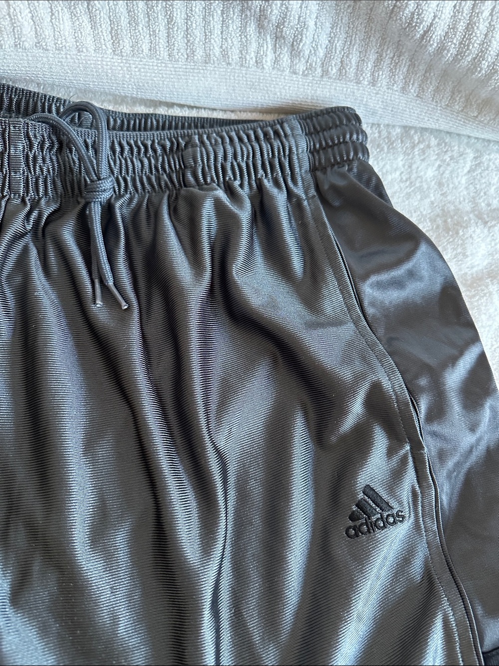 adidas Men’s Dark Gray Athletic Shorts with Three-Stripe Detail - Picture 3 of 5